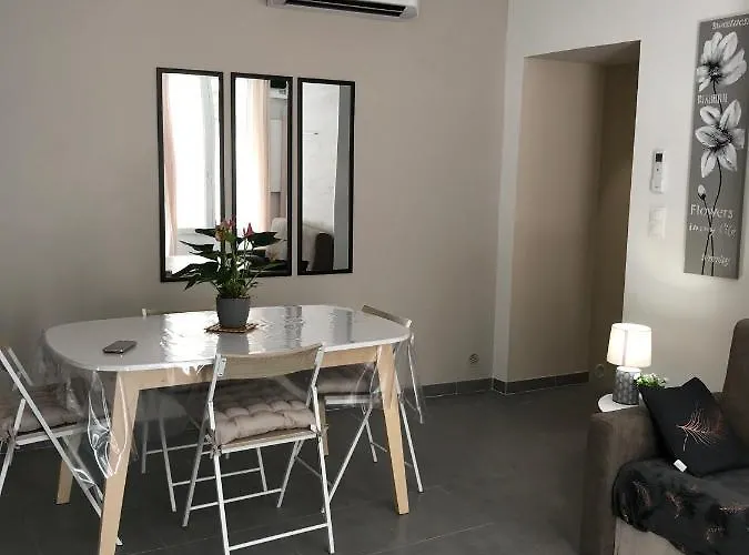 Appartement Le Benedictins Nîmes